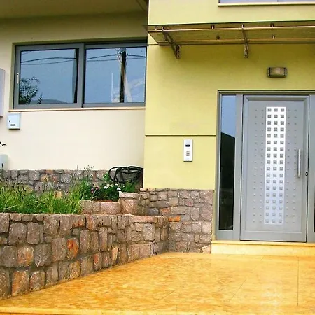 Myrto Living In Luxury And Enjoying The View شقة
